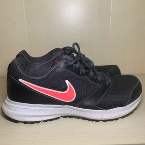 Nike Women’s Downshifter 6 Running Shoes Sz 7